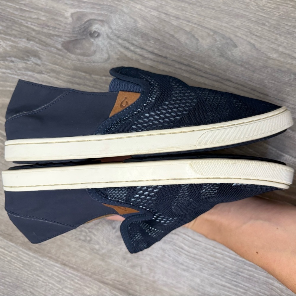 OluKai Pehuea Breathable Slip On Shoes Drop in Navy Size 9.5 - Picture 8 of 8